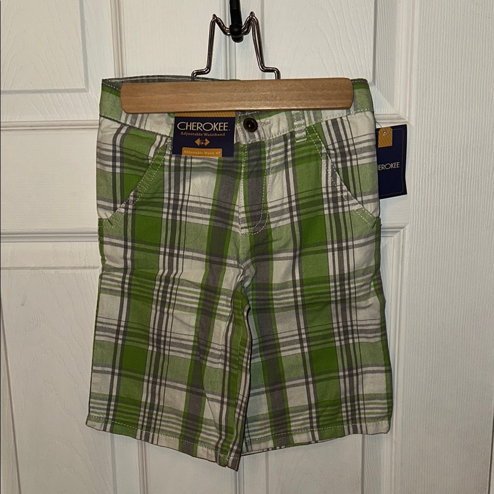 Cherokee Green Plaid Men's Shorts